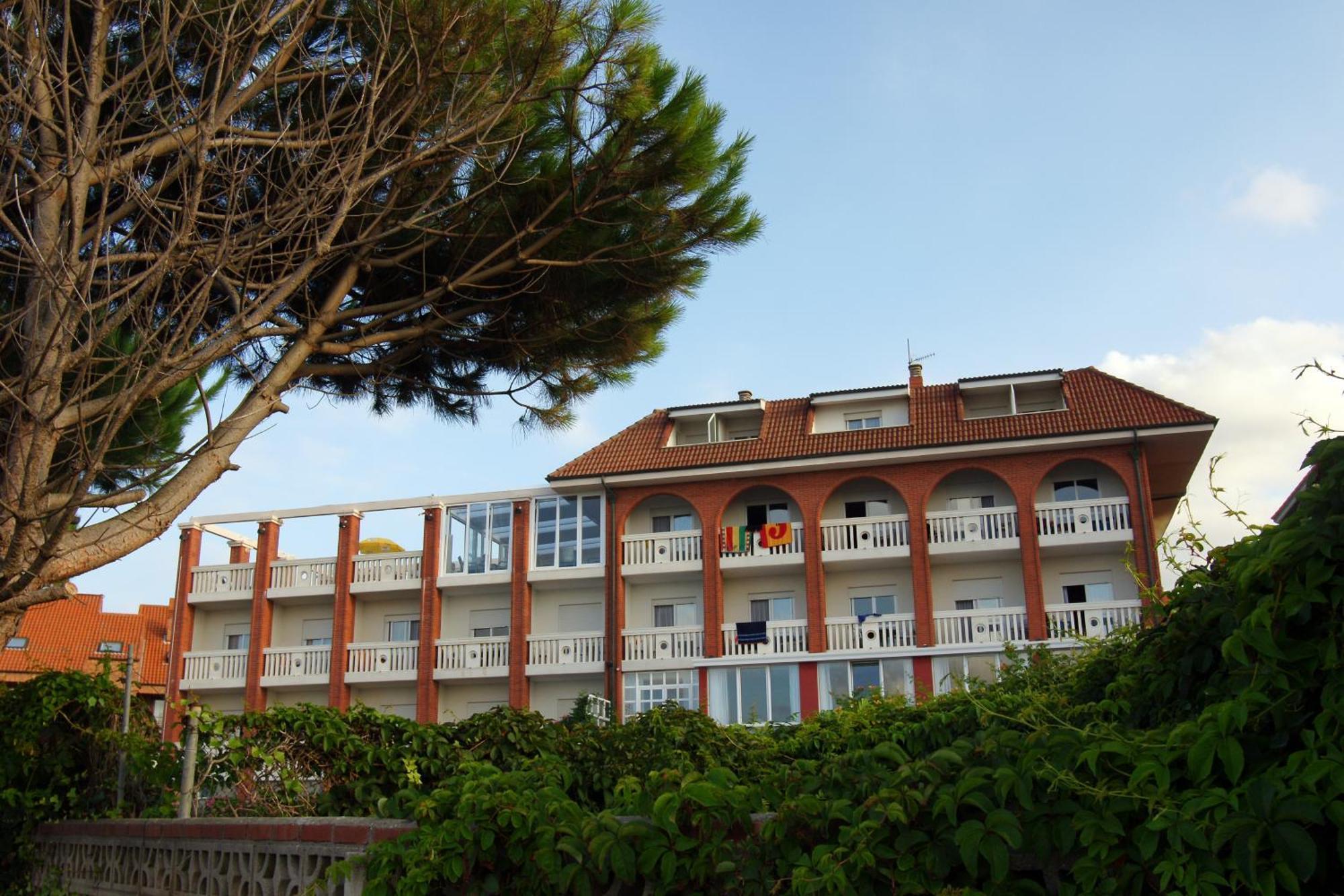 Hotel Torre Cristina Noja Ngoại thất bức ảnh