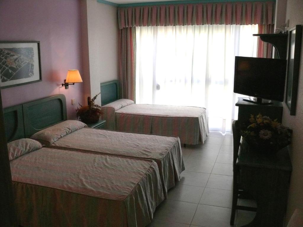 Hotel Torre Cristina Noja Phòng bức ảnh