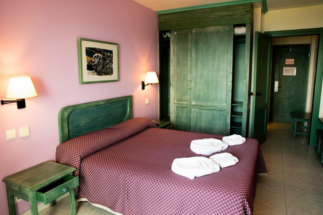 Hotel Torre Cristina Noja Ngoại thất bức ảnh