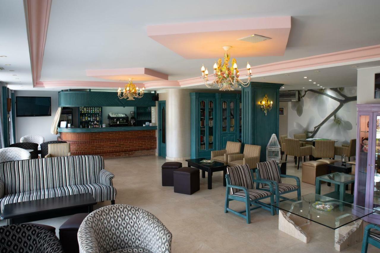 Hotel Torre Cristina Noja Ngoại thất bức ảnh